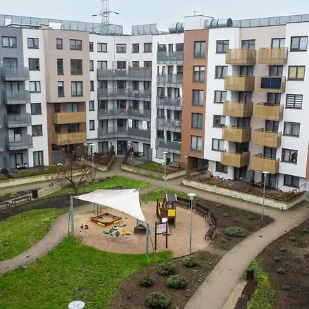 Appartamento Modern With Balcony In By Renters Breslavia