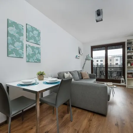 Modern With Balcony In By Renters Appartamento Breslavia